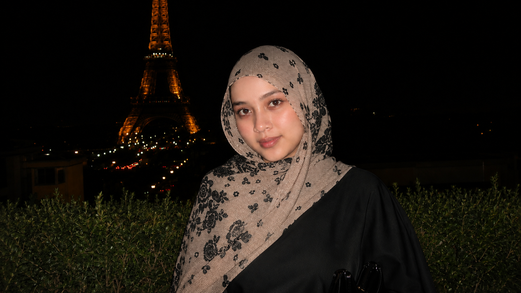 Foto profil sementara untuk portfolio Yasmin